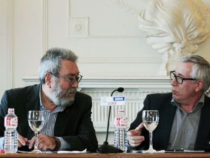 El secretario general de CC OO, Ignacio Fernández Toxo (derecha) , y el secretario general de UGT, Candido Méndez (izquierda) el 15 de junio.