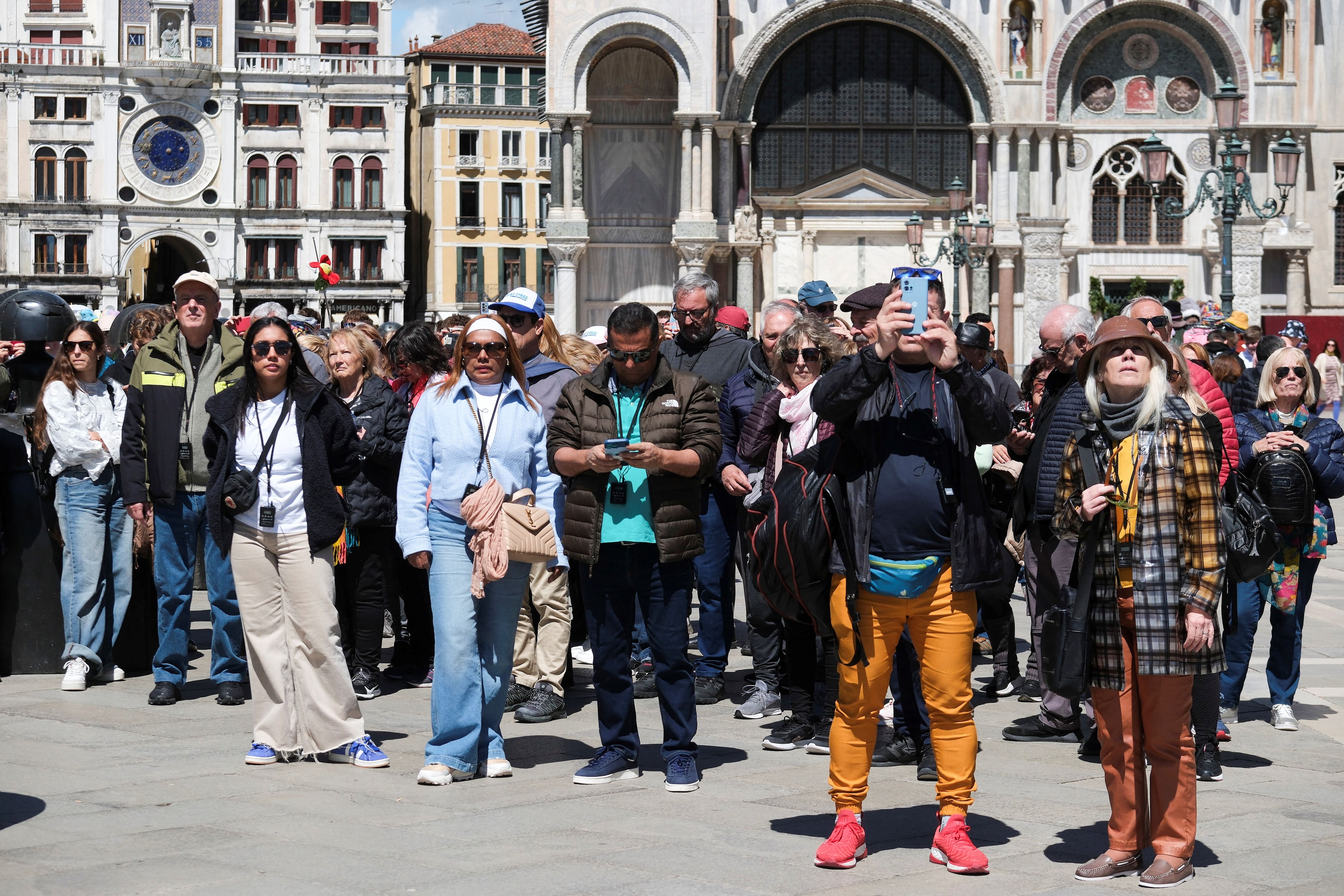 Venecia no consigue reducir el número de turistas el primer día de pago por acceder al centro