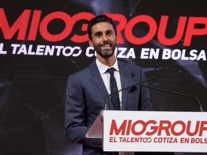 El exfutbolista Álvaro Arbeloa en la salida a Bolsa de MioGroup