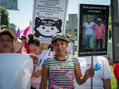 Elea Valle exige justicia en una manifestación a fines de noviembre en Managua.