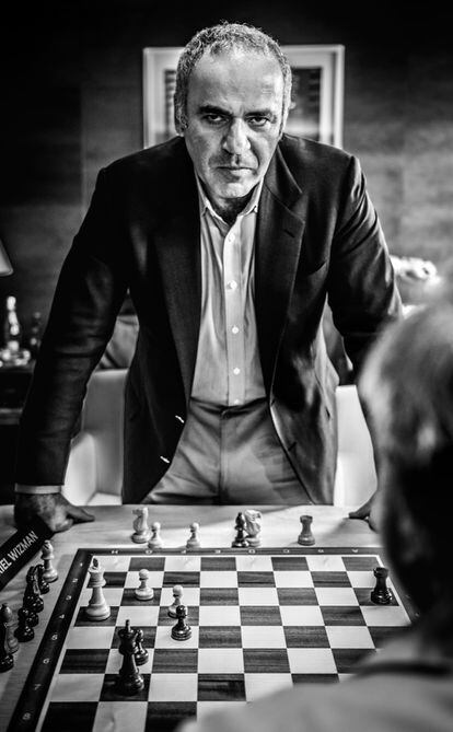 Gari Kaspárov, espectador del torneo Grand Chess Tour de París, en 2017.