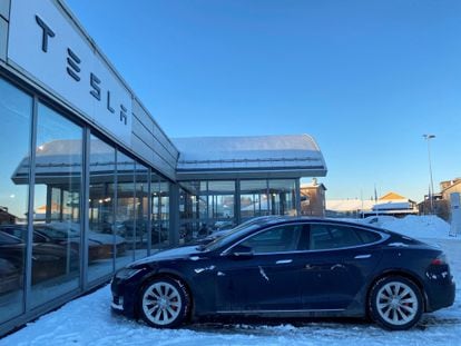 Una tienda de Tesla en Porsgrunn (Noruega) en una imagen de diciembre pasado.