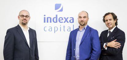 Unai Ansejo Barra, Fraçois Derbaix y Ramón Blanco, el equipo fundador de Indexa Capital.