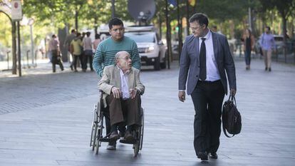 Fèlix Millet llegando a la Ciutat de la Justícia en junio.