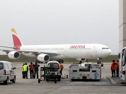 Un avió de l'aerolínia espanyola Iberia.