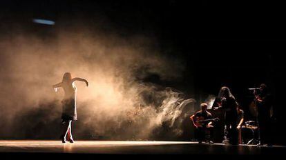 Una de las representaciones de la ópera flamenca 'A través de la luz' que el 16 de junio se estrena en Madrid.