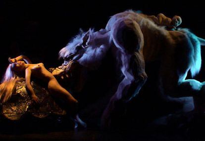 Imagen promocional del montaje Aullidos, en el Festival de Teatro Don Quijote de París.