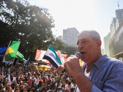 El precandidato presidencial Ciro Gomes participa el pasado septiembre en un mitín a favor de una candidatura alternativa a Bolsonaro y Lula.