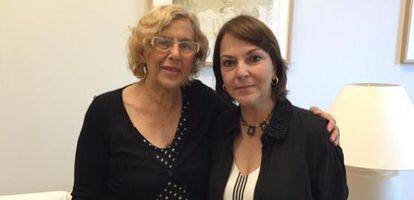 Manuela Carmena y Mitzy Capriles, este miércoles en Madrid.