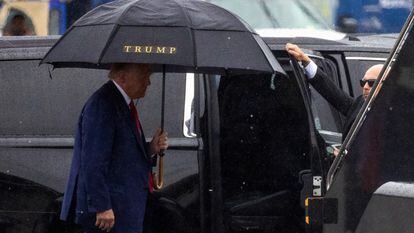 Donald Trump, el pasado 3 de agosto en el aeropuerto Ronald Reagan de Washington tras comparecer en el juzgado.
