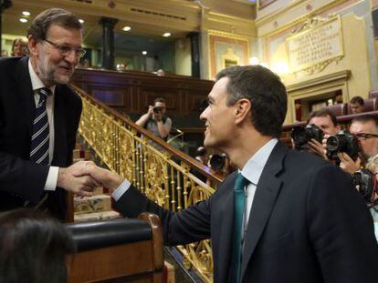 Mariano Rajoy y Pedro S&aacute;nchez en el Congreso.