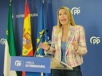 María Guardiola, en la sede del PP de Mérida, este miércoles. 