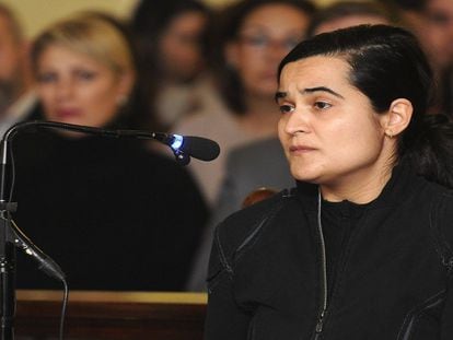 La hija de la asesina confesa de Carrasco se desvincula del crimen