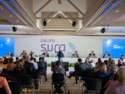 Reunión de accionistas de Grupo Sura en Medellín, Colombia, el pasado 13 de junio de 2022.