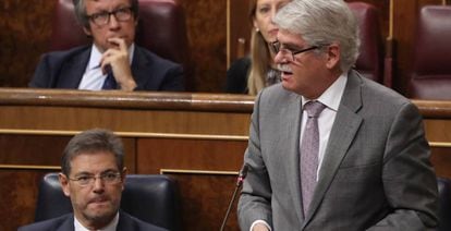 El ministro espa&ntilde;ol de Asuntos Exteriores, Alfonso Dastis, en el Congreso, este octubre.