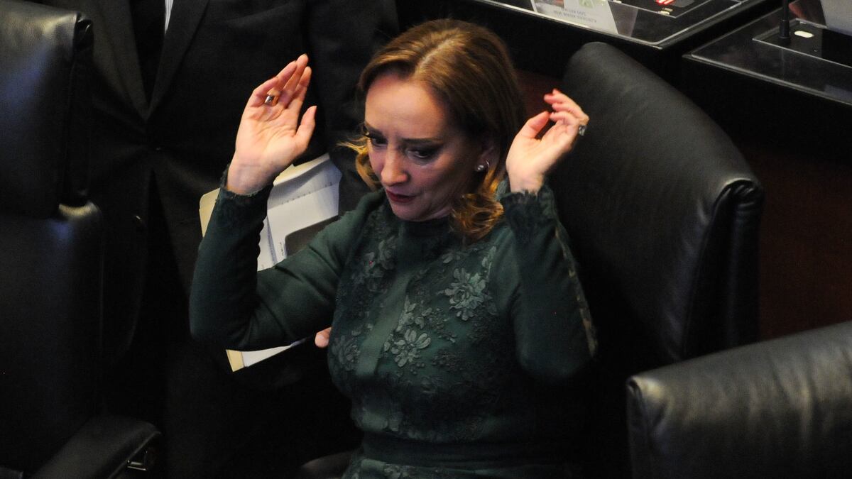 Claudia Ruiz Massieu se baja de la reclusa de Va por México para elegir a la candidata presidencial |  elecciones mexicanas 2024