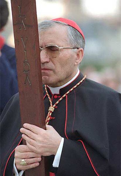 El cardenal de Madrid, Antonio María Rouco, presidió el Vía Crucis Bíblico desarrollado la pasada Semana Santa.