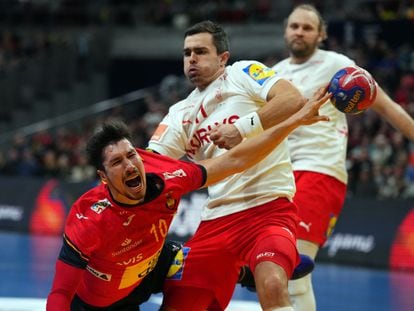 Alex Dujshebaev durante la semifinal contra Dinamarca.