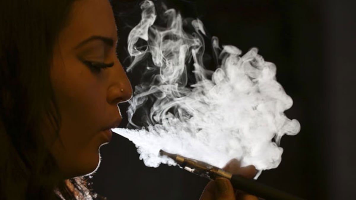 La OMS pide prohibir el cigarrillo electrónico en lugares cerrados | Sociedad | EL PAÍS