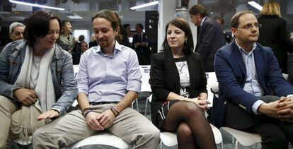 Carolina Bescansa, Pablo Iglesias, Adriana Lastra y César Luena.