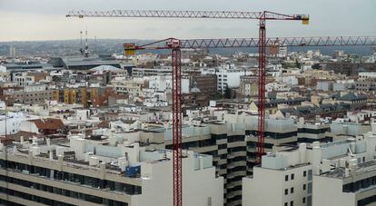 Obras de edificación en Madrid.