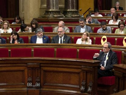 FOTO: Vista general del pleno, primer pleno con Quim Torra como presidente de la Generalitat pero sin la creación del Gobierno. / VÍDEO: Pedro Sánchez anuncia la moción de censura.