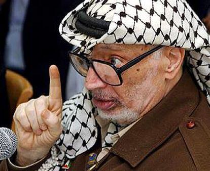 Arafat, en un momento de su discurso ante el Consejo Legislativo.