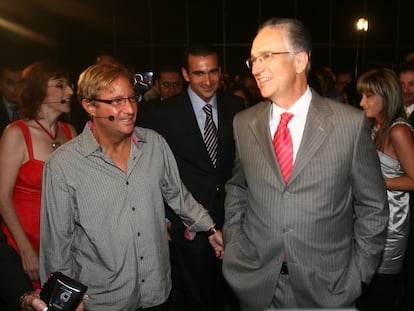 Andrés Roemer y Ricardo Salinas Pliego, en un evento en 2009.