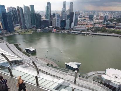 El distrito financiero de Singapur desde Skypark.