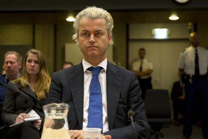 Geert Wilders, acusado de islamofobia, en un momento del juicio celebrado en Ámsterdam. La imagen es del 6 de octubre de 2010.