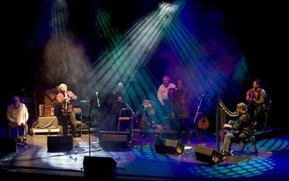 Presentación do disco, A quinta das lágrimas, de Milladorio, no Teatro Colón da Coruña.