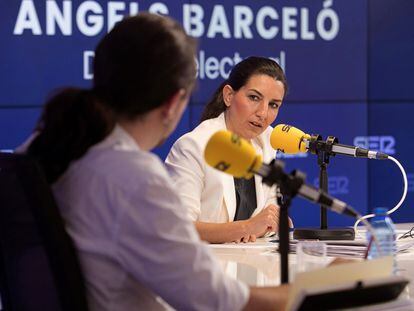 Pablo Iglesias, candidato de Unidas Podemos a la presidencia de la Comunidad de Madrid, y Rocío Monasterio, cabeza de cartel de Vox, durante el debate de la Cadena SER.