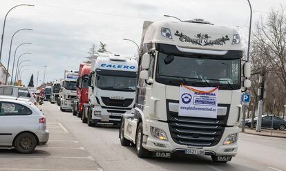 Marcha de camiones de la Plataforma de Defensa del Transporte en el anterior paro de marzo.