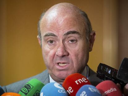 El ministro de Econom&iacute;a, Lu&iacute;s de Guindos.