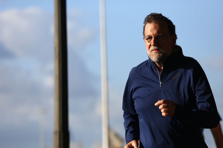 Mariano Rajoy hace ejercicio antes de participar en un mitin en Santa Cruz de Tenerife, en noviembre de 2016.