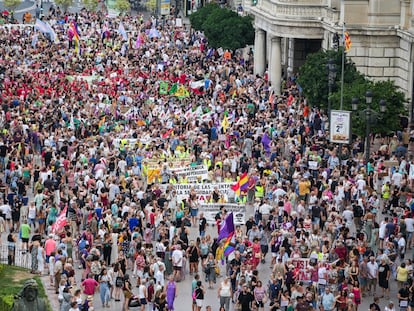 Manifestación en Valencia contra el recorte de derechos este jueves convocada por colectivos sociales.