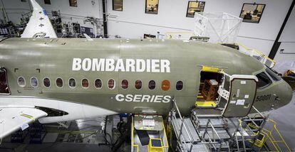 Línea de producción de Bombardier en Quebec (Canadá).