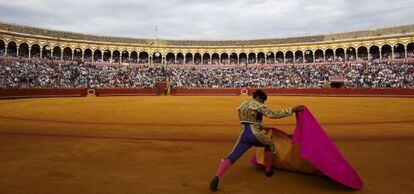 Panorámica de la Real Maestranza, durante la última Feria de Abril.