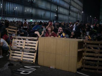 Protestas en el aeropuerto de El Prat convocadas por Tsunami Democràtic tras la sentencia del 'procés'.