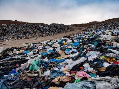 Una imagen del desierto de Atacama (Chile), uno de los principales vertederos textiles del mundo