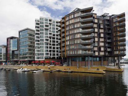 La zona de Tjuvholmen es la m&aacute;s moderna y cosmopolita de Oslo.