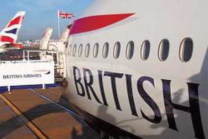 Aviones de British Airways en el aeropuerto londinense de Heathrow.