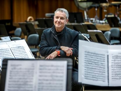 Alexander Liebreich en la sala de ensayo del Palau de la Música de Valencia el pasado 26 de noviembre.