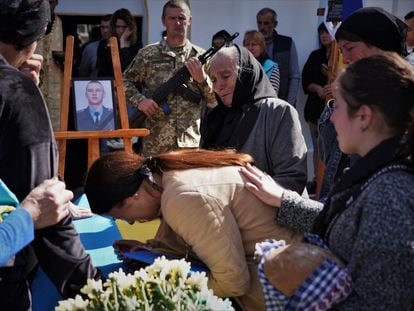 Funeral este jueves de Vladislav Sopronchuk, nacido en 1995 y muerto el 24 de agosto combatiendo a las tropas rusas en la región de Donetsk.