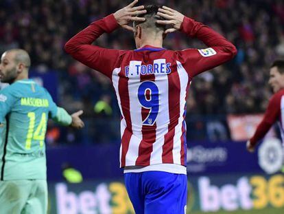 Fernando Torres, en el partido contra el Barcelona.