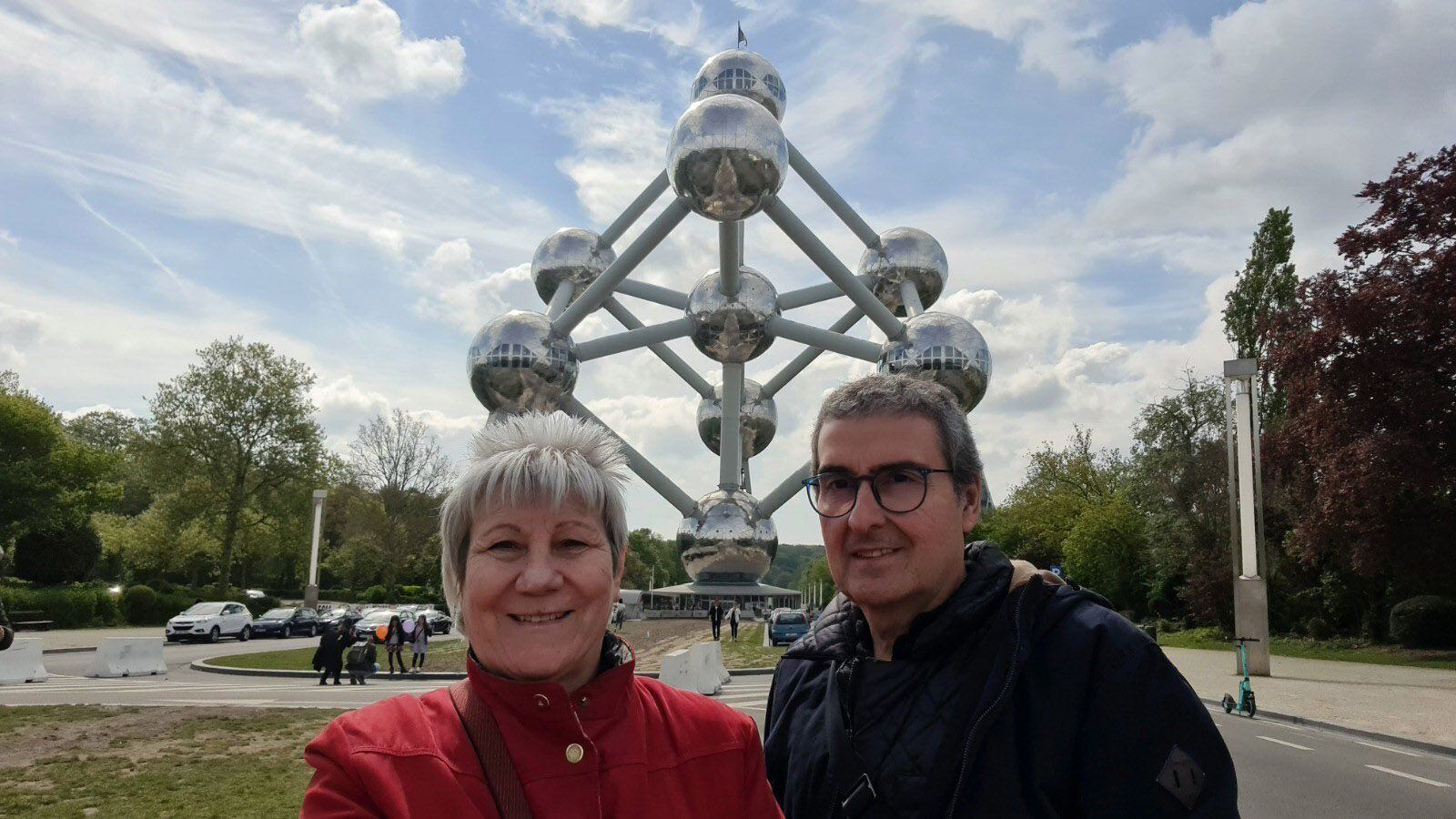 Lola Nieto y Alonso Fernández, en un viaje a Bruselas en mayo de 2022.