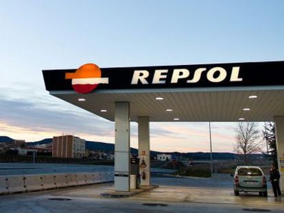 Una estaci&oacute;n de servicio de Repsol en Barcelona