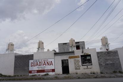 Publicidad de campaña de Armando Guadiana en Saltillo.