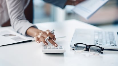 Las aportaciones máximas a los planes de pensiones de empresa con derecho a deducción suben 500 euros, hasta los 8.500 euros.