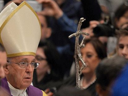 El papa Francisco hoy en la Basílica de San Pedro.